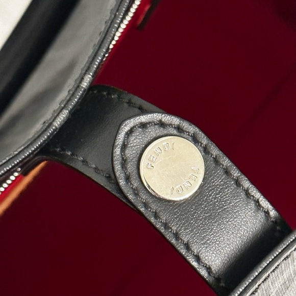 Fendi Roma Amor Monogram Printed Tote Bag - Picture 12 of 15